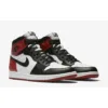 Air Jordan 1 Retro High OG "Black Toe"